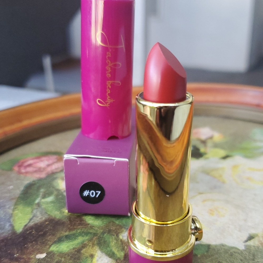 Jezebel Red lipstick